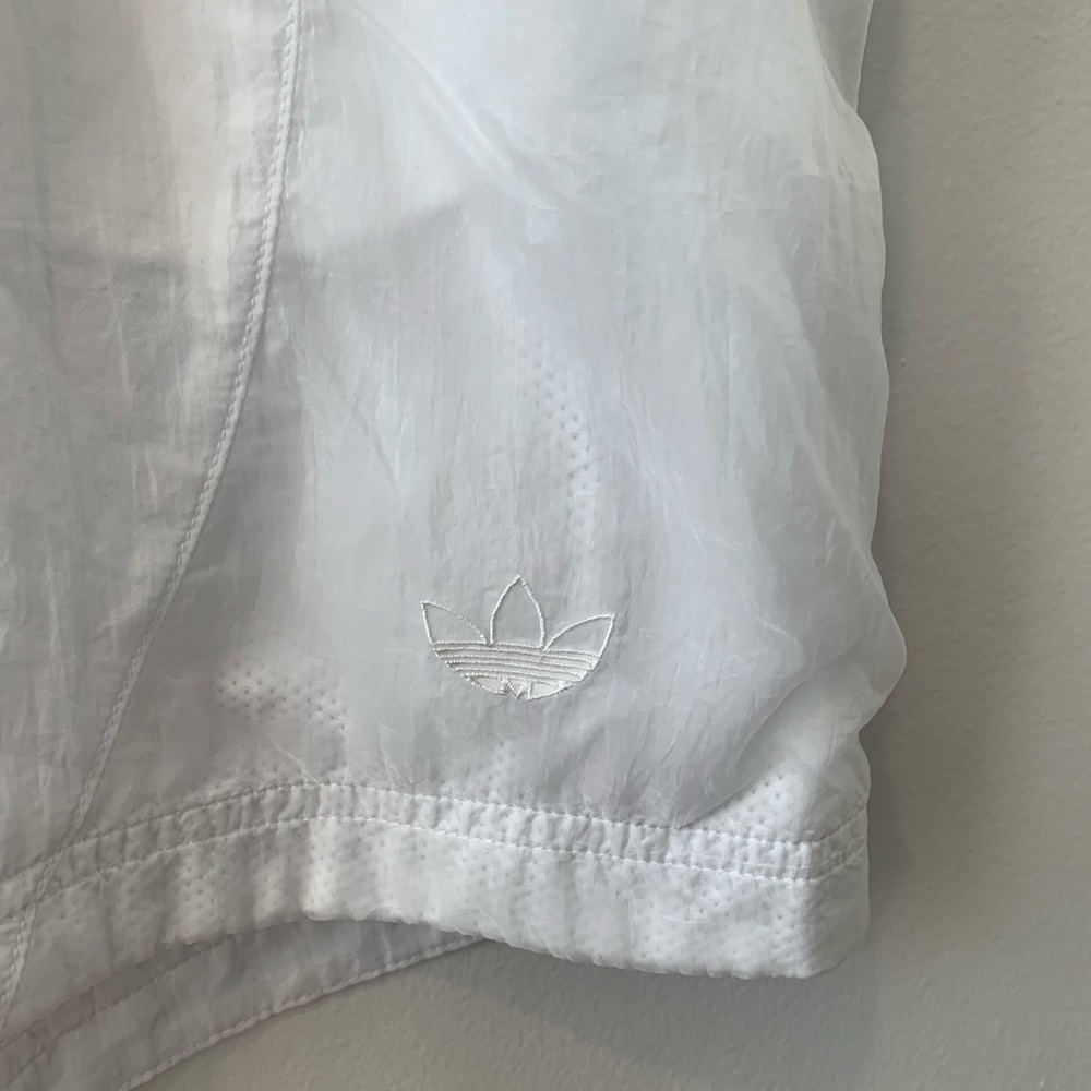 Vintage high rise adidas shorts